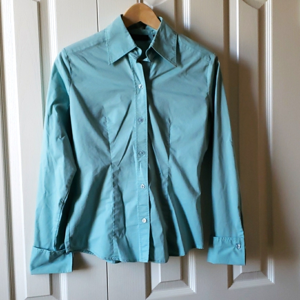 New York & Company Button Down Shirt (S)